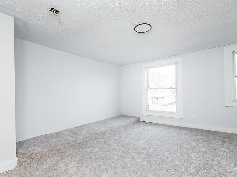 4012 Sunset Ave — Photo 6
