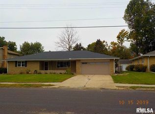 1715 Valle Vista Blvd, Pekin, IL