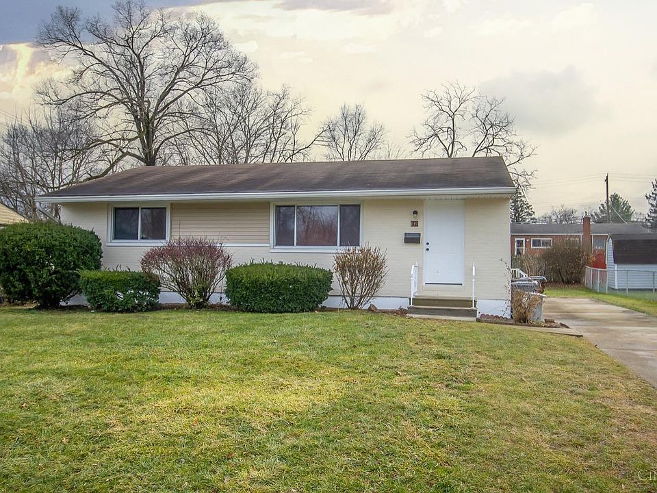 1st image of 139 Brookhaven Ave