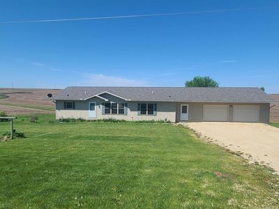 14823 Spook Cave Rd, Mc Gregor, IA, 52157