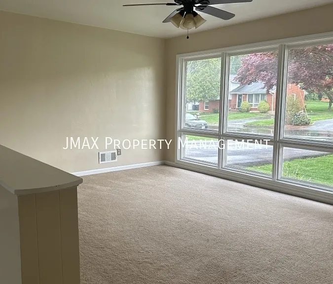 5240 Springlawn Ave — Photo 4