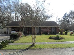 2371 Park Cir, Baton Rouge, LA 70819
