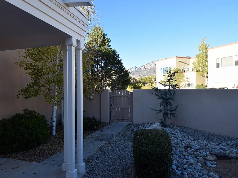 5809 Vulcan Vista Dr NE — Photo 18