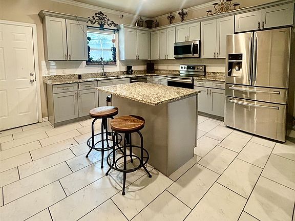 4th image of 2807 Ainwick Ct