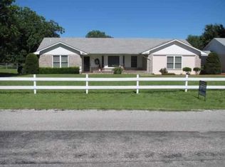 180 Landmark Rd, Lawton, OK 73507