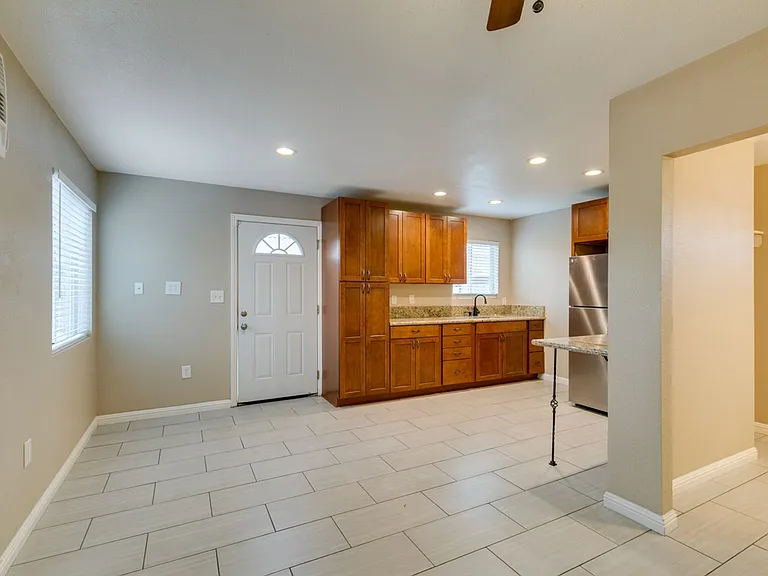 437 Waterwheel Falls Dr — Photo 44