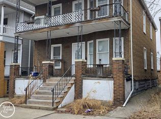 2685 Botsford St, Hamtramck, MI 48212