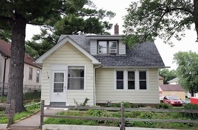 1st image of 257 Hurley St E