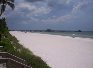 876 Hidden Terrace Rd, Naples, FL 34104