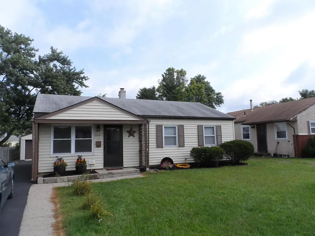 944 Strimple Ave photo 1