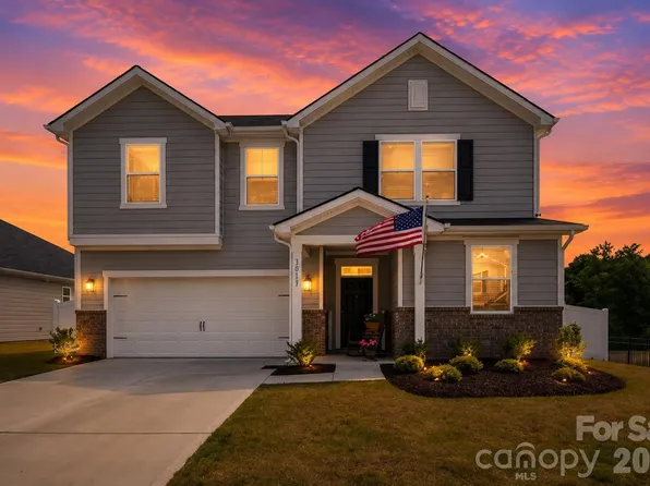 12133 Rowan Hill Dr, Huntersville, NC 28078