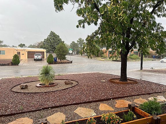 Floor Beds & Flagstone path