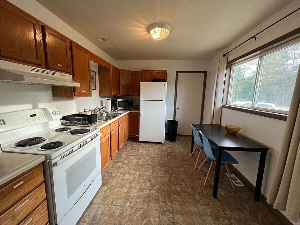 10554 Freeman Rd, Mesick, MI 49668 Zillow