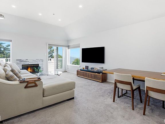 2nd image of 741 Pointe Pacific APT 2