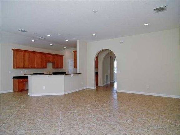 3rd image of 2680 W Brookfield Way