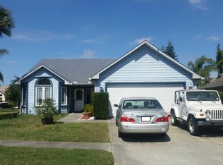 692 Rochester Ct, New Smyrna Beach, FL 32168