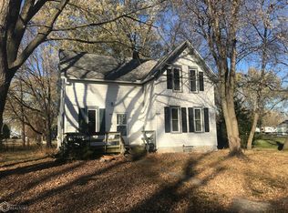 110 4th St S, Dakota City, IA 50529