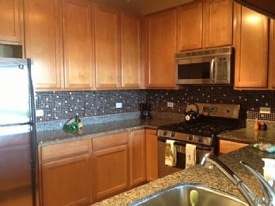 5th image of 1717 S Prairie Ave APT 1103