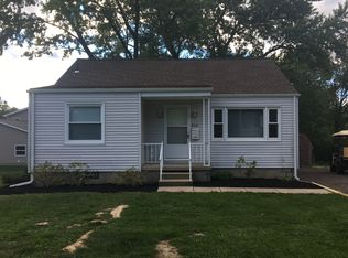 906 Shannon Rd, Girard, OH 44420