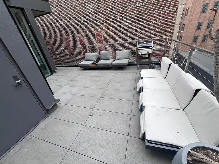35 Walker St #PENTHOUSE — Photo 14