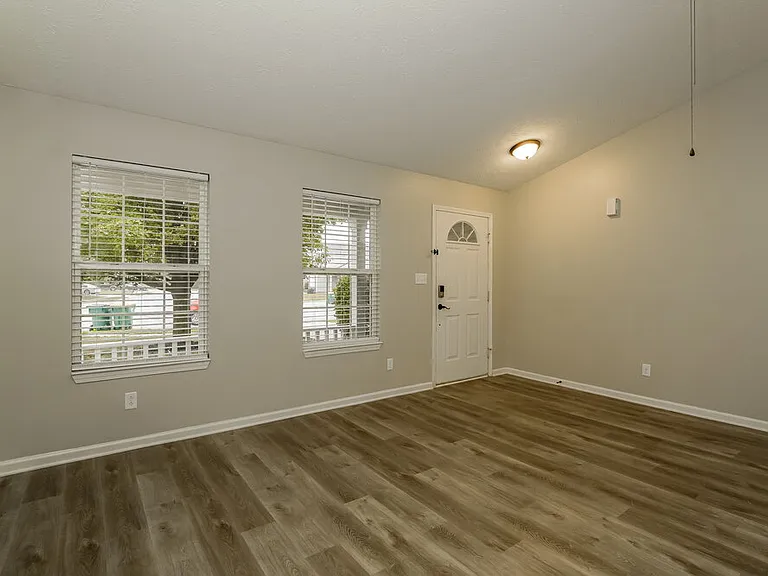 1495 Brigade Cir — Photo 10