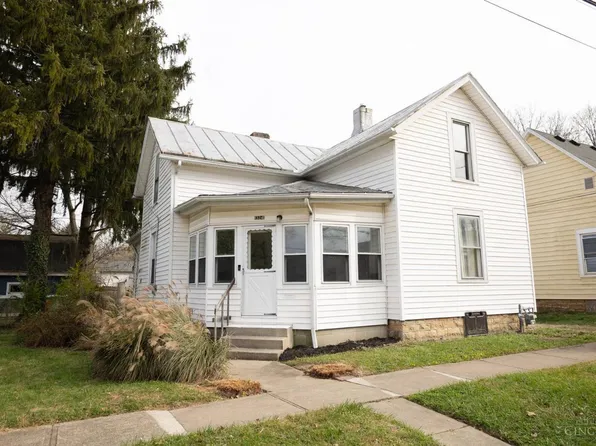 324 S Walnut St, Wilmington, OH 45177