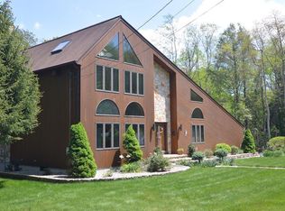 1545 South Rd, East Greenwich, RI 02818