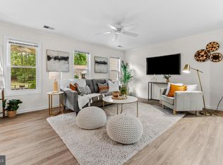 941 Riversedge Cir, Annapolis, MD 21401