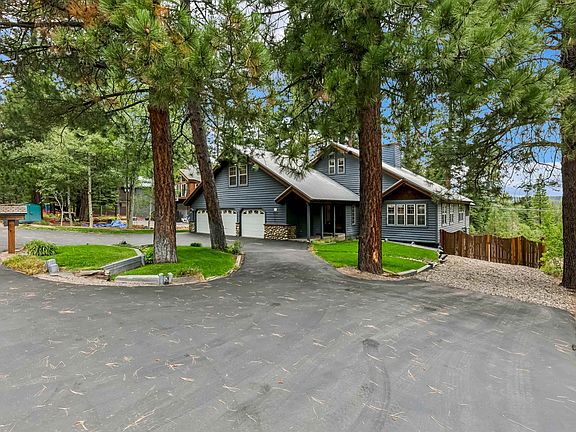 2nd image of 10936 Jeffery Pine Rd