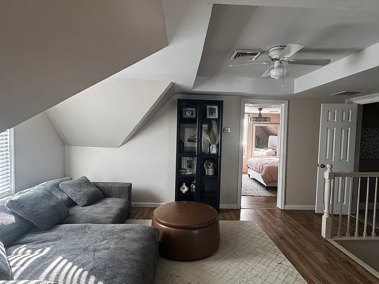90 Hill St #3 — Photo 4