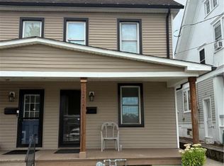 210 S 9th St, Lehighton, PA 18235