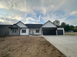 1017 Sunset Dr, Covington, IN 47932