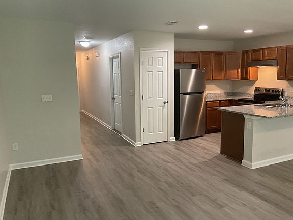3rd image of 8345 Homeport Ct