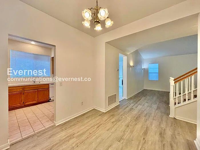 27620 Parkside Dr — Photo 10