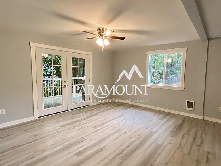 6321 Rest Pl NE — Photo 10