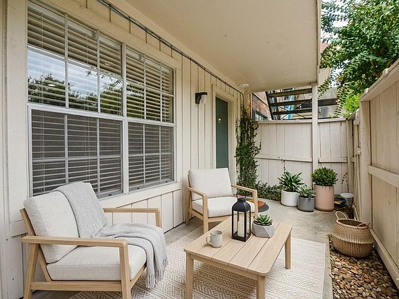 4th image of 845 Augusta Dr #67