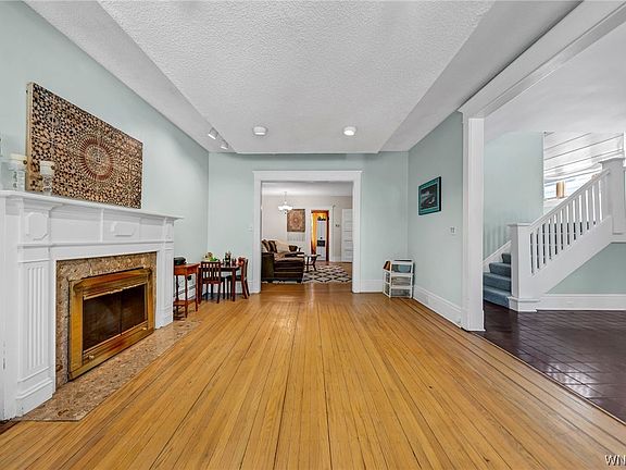 4th image of 179 Parkside Ave