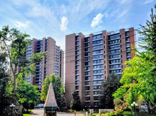 1400 Dixie Rd #1214, Mississauga, ON L5E3E1