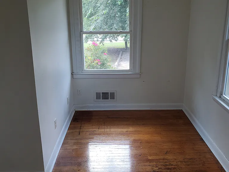 2540 Lake Wheeler Rd — Photo 24