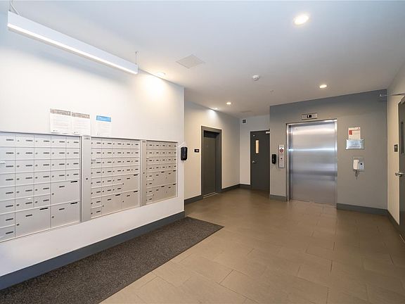 2nd image of 2843 Jacklin Rd #209