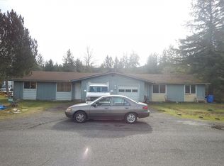 49040 SE Fairview St, Mill City, OR 97360