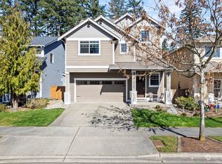 4060 Cameron Dr NE, Lacey, WA 98516