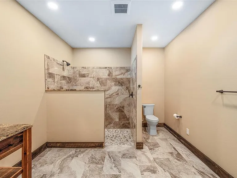 13869 S Highway 475 — Photo 25