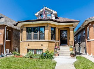 3116 N Kostner Ave, Chicago, IL
