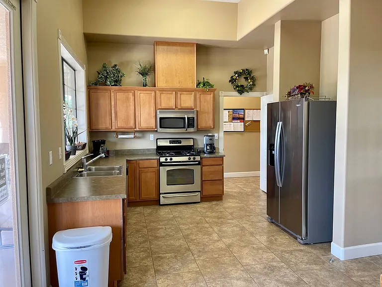 3686 Richie Dr — Photo 37