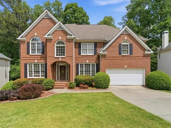 6711 Wessex Downs Dr, Alpharetta, GA 30005