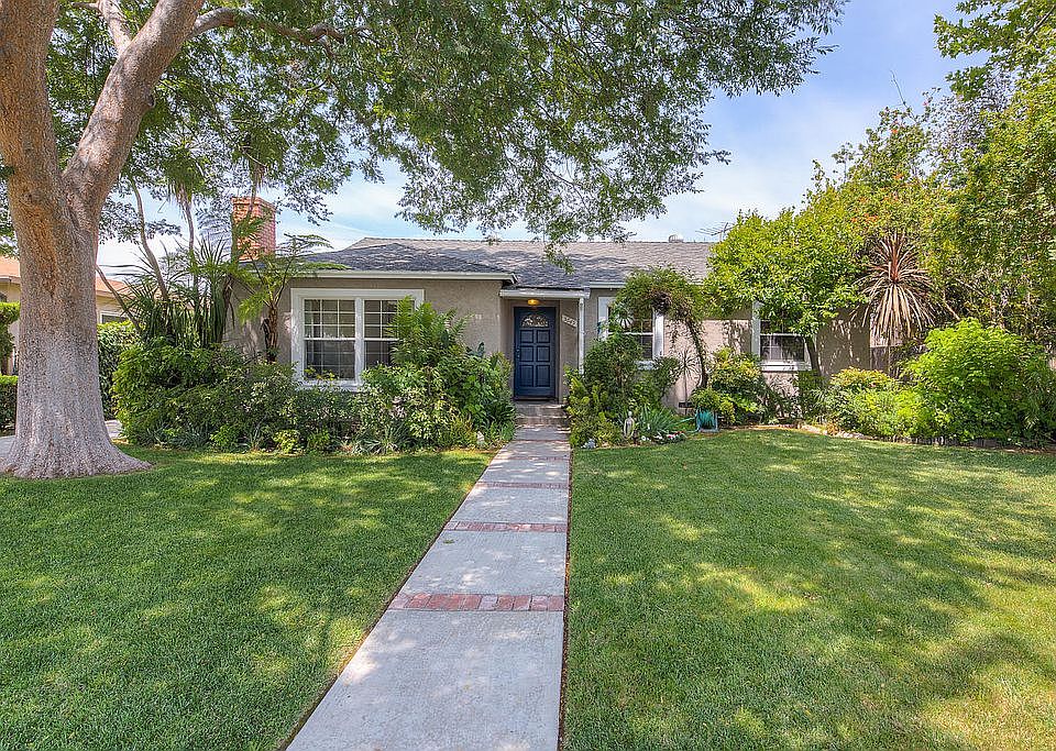 1st image of 5649 Costello Ave