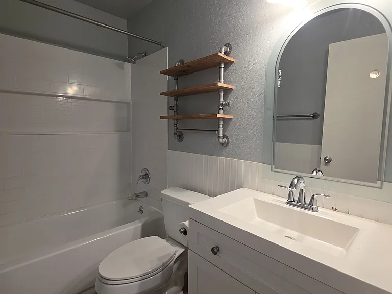 2963 E El Moro Ave — Photo 6