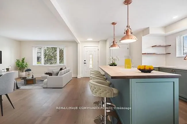 42 Lockerbie Ave #MAIN — Photo 3