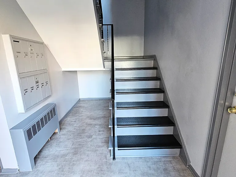 415 Kearny Ave #2 — Photo 10